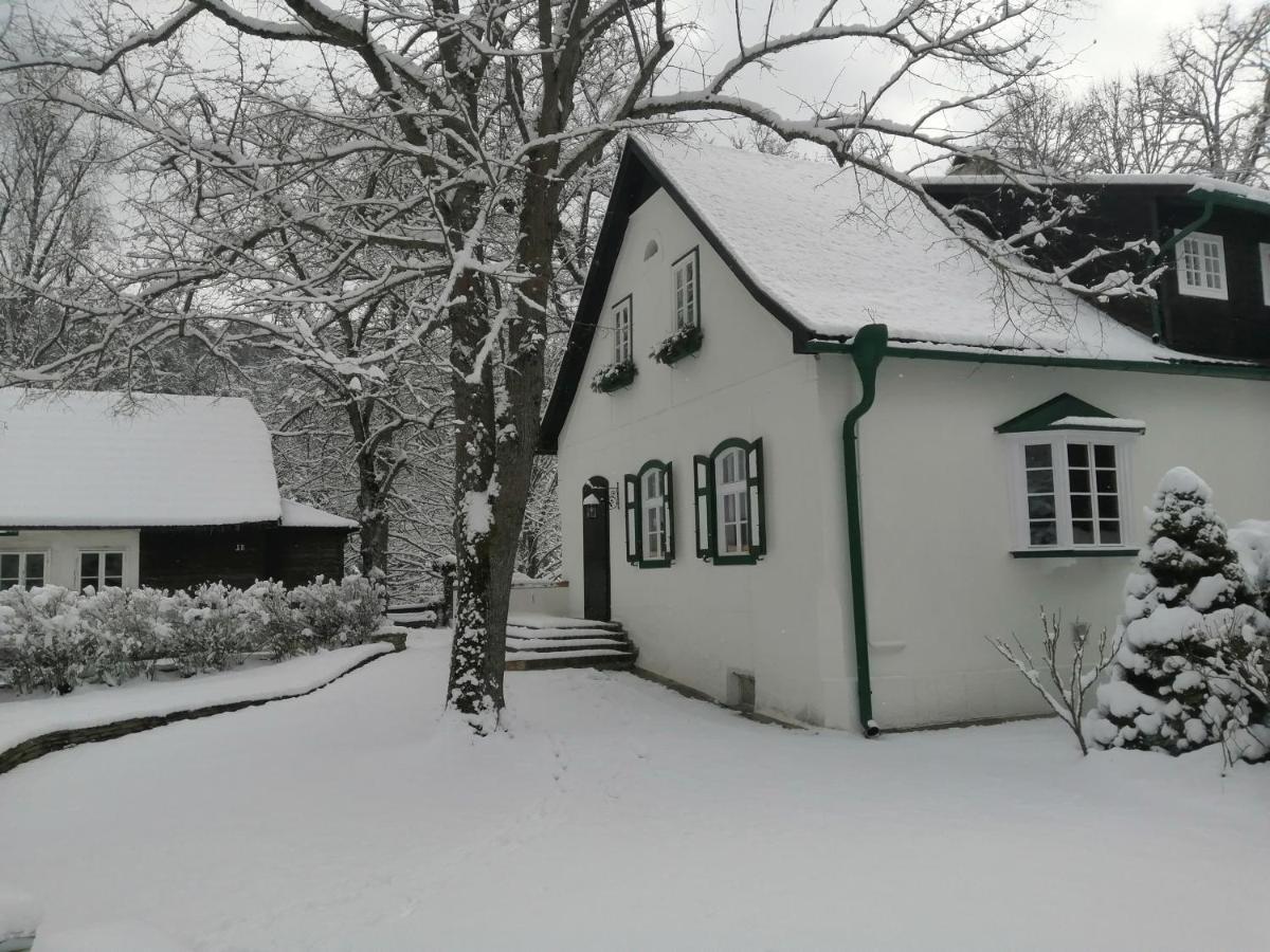 Landsitz Oberhof Petit Hotel Muggendorf  Luaran gambar